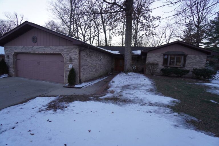 117 Sir Lawrence Drive, Shiloh, IL